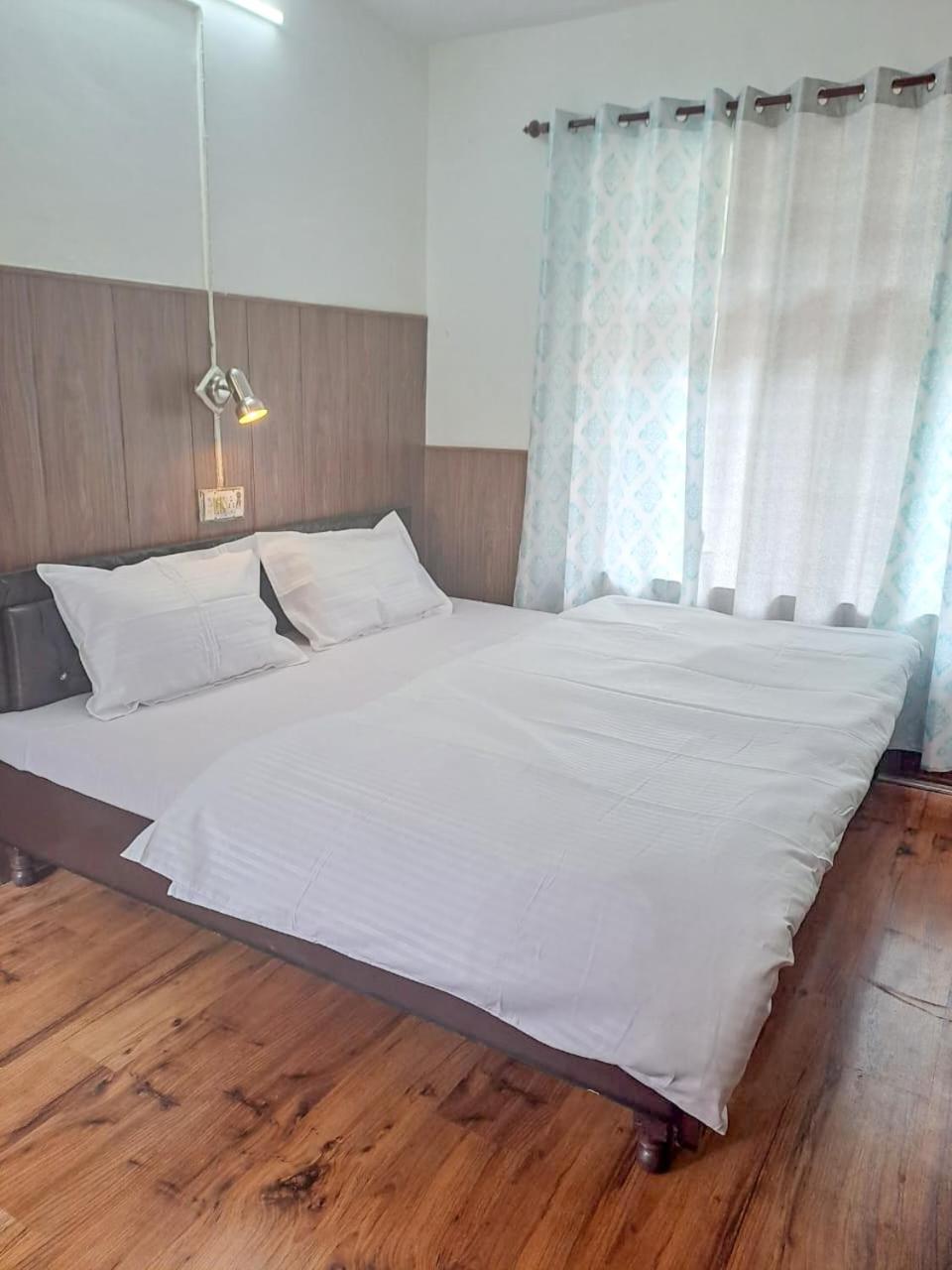 Hotel Gyespa Kyelang Eksteriør bilde